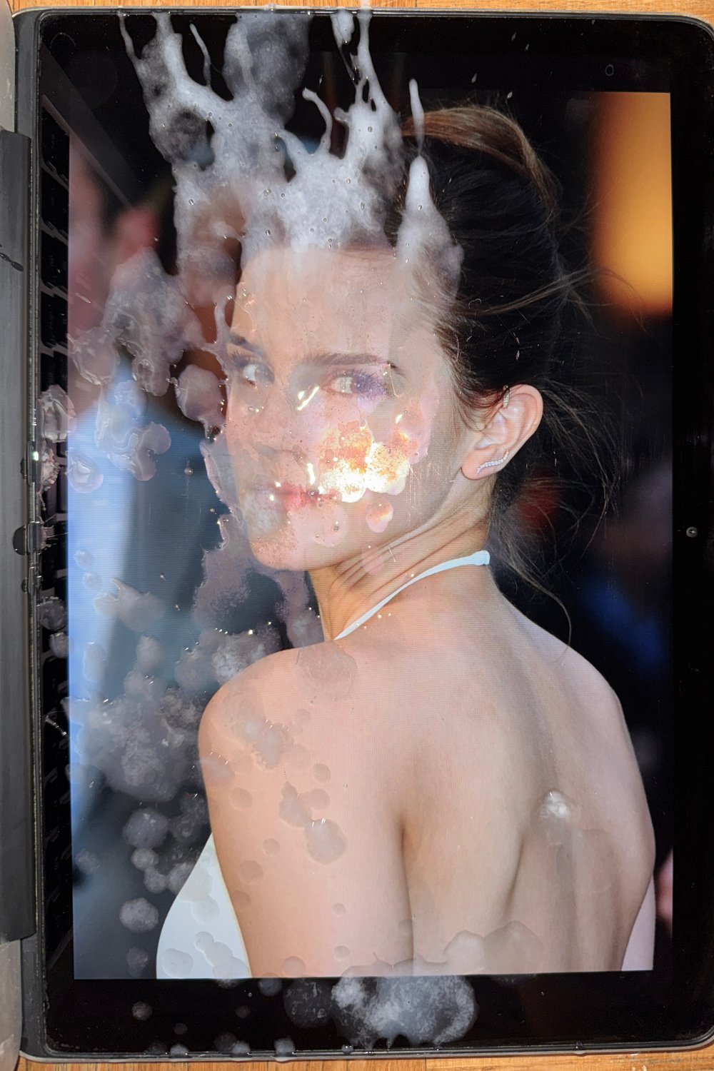a2comEV5 Emma Watson Cum Tribute 031 02.jpg
